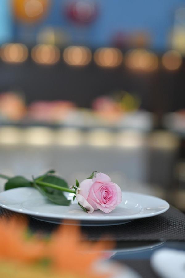 Hanoi Elpis Hotel & Spa Luaran gambar